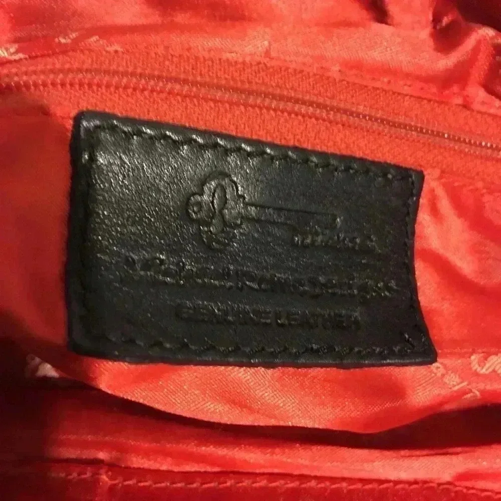 Michael Rome black pebbled leather shoulder bag